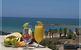 Bugrashov Beach 88 Hotel And Spa